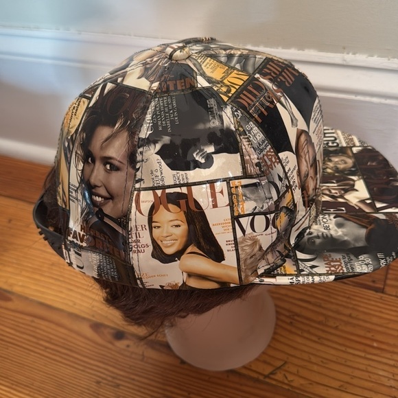 Vogue Magazine Print Cap unisex
